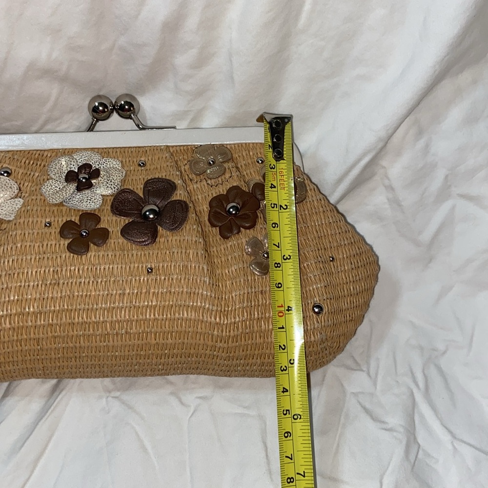 Coach Tan Straw Floral Appliqué Wristlet with Cream Trim - Picture 14 of 16
